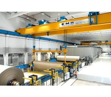 Free Standing Structure with Multiple Crane Solutions